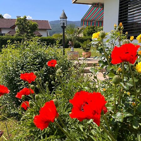 Haus Bergblick Apartment Филах Екстериор снимка